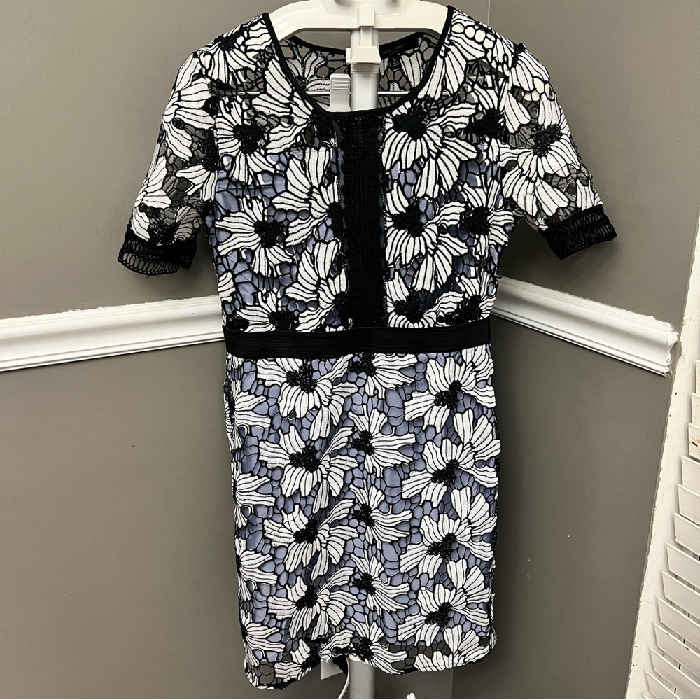 Nwot Romeo & Juliet Couture dress